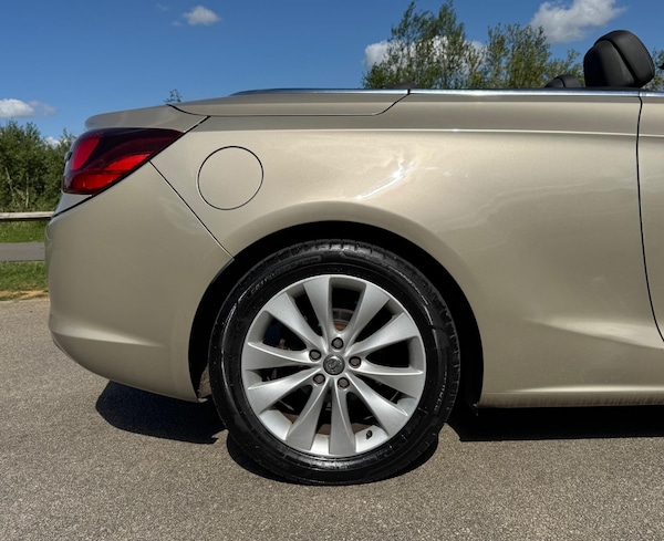 Used Vauxhall Cascada 2013 for sale - 74453602: Photo 16