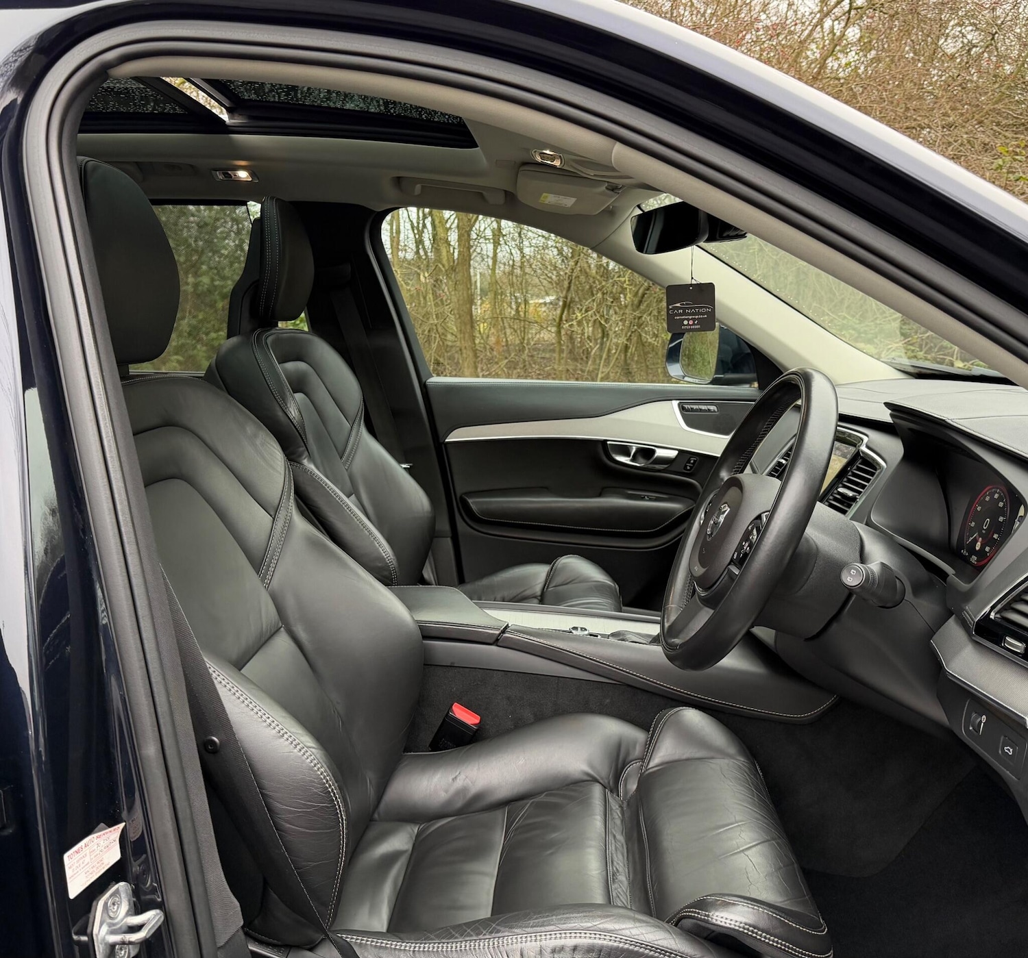 Used Volvo XC90 2015 for sale - 77468901: Photo 10