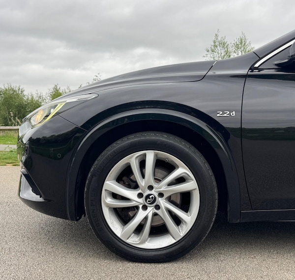 Used Infiniti Q30 2016 for sale - 74363418: Photo 18