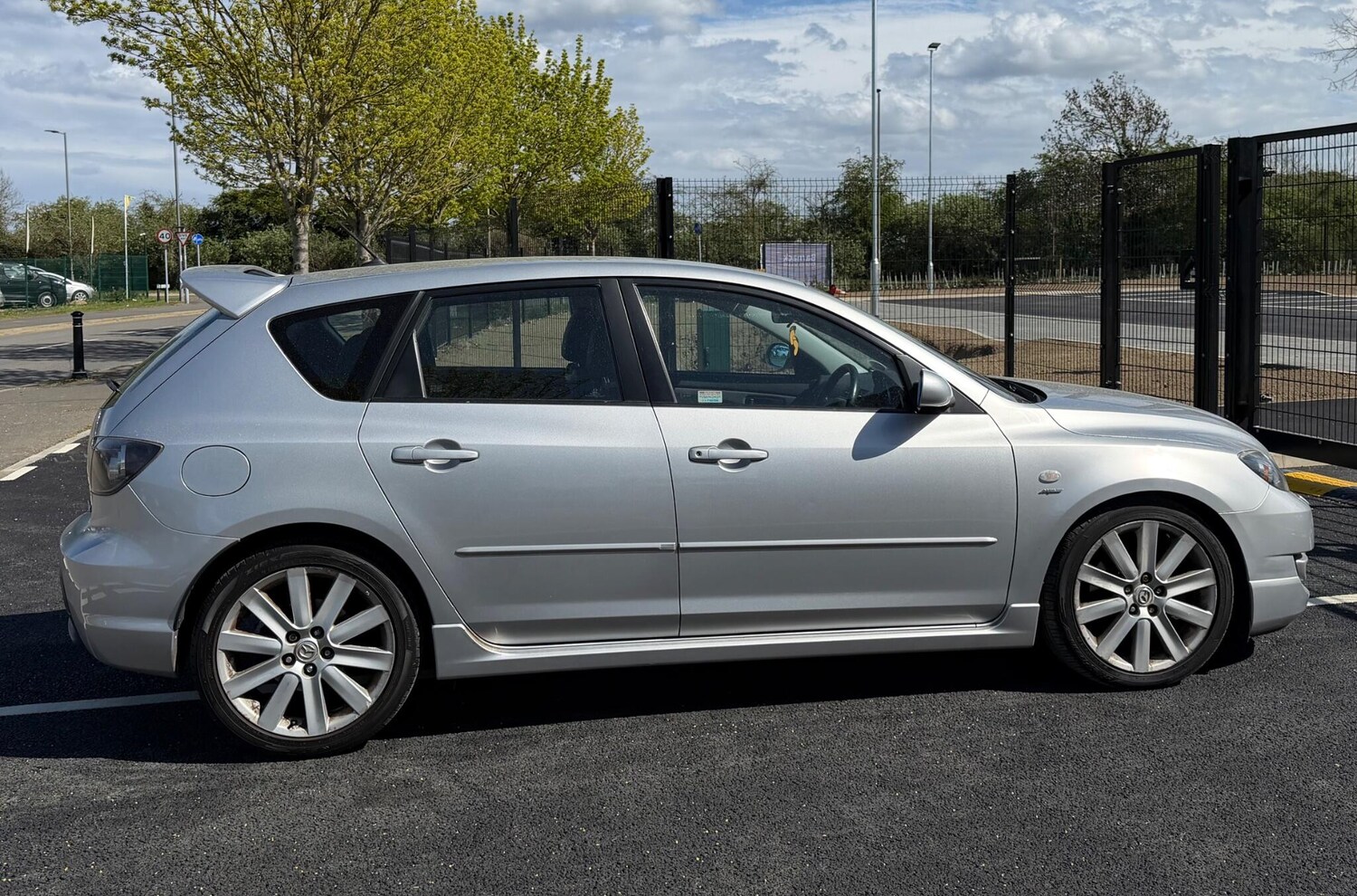 Used Mazda Mazda3 for sale - 78214276: Photo 8