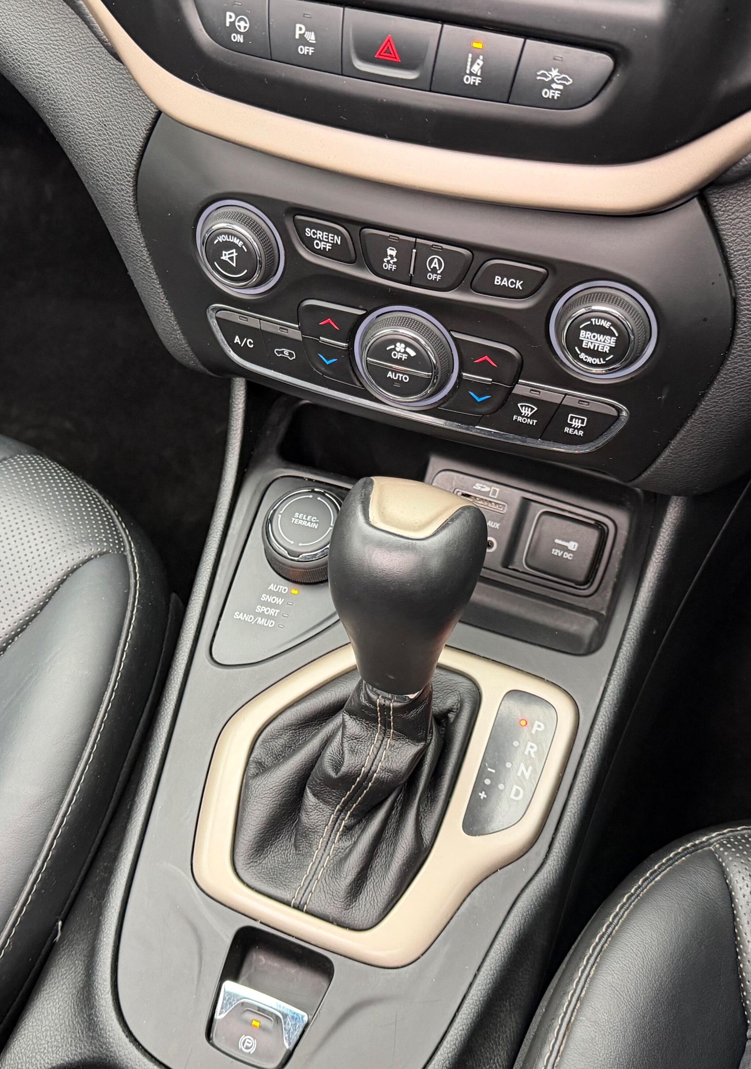 Used Jeep Cherokee 2015 for sale - 77646253: Photo 13