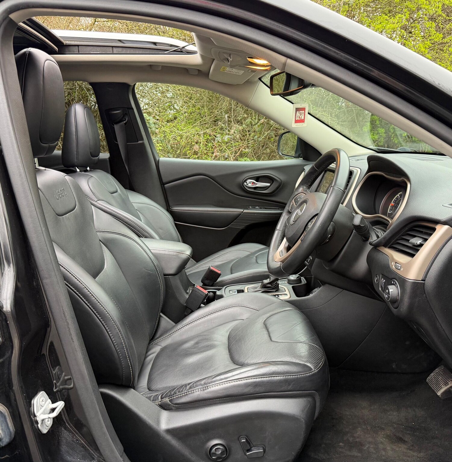 Used Jeep Cherokee 2015 for sale - 77646253: Photo 15