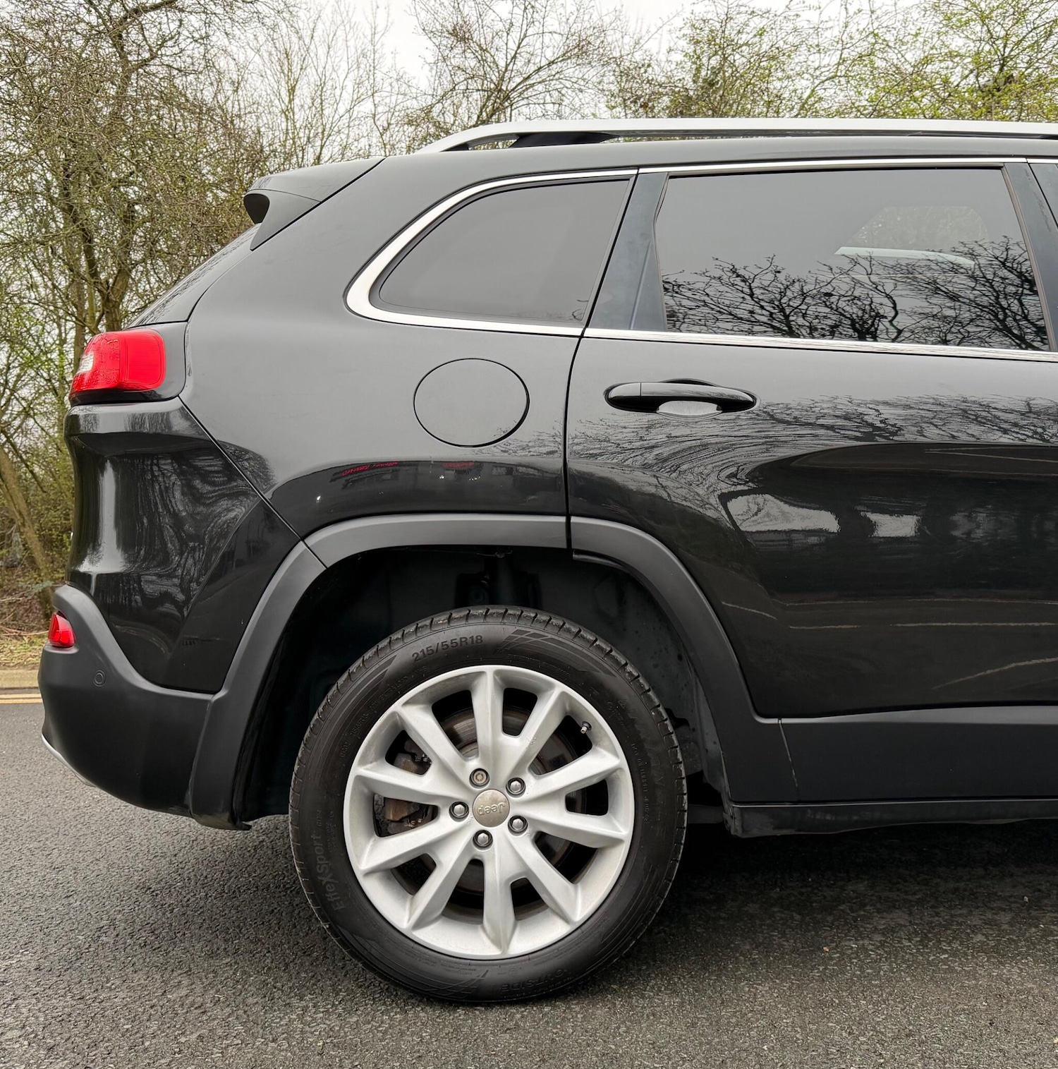 Used Jeep Cherokee 2015 for sale - 77646253: Photo 24