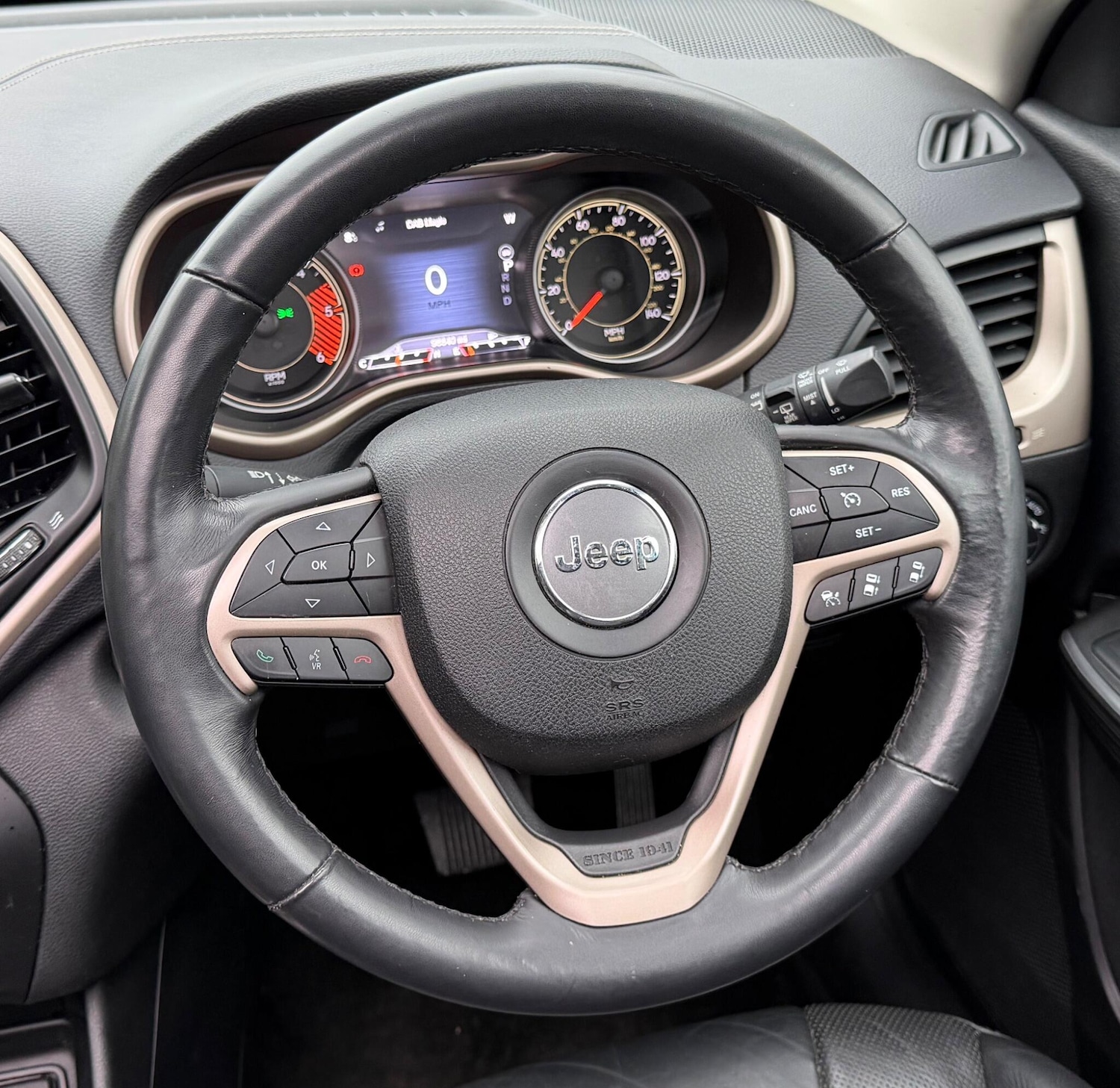 Used Jeep Cherokee 2015 for sale - 77646253: Photo 32