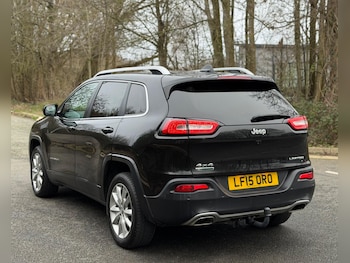 Used Jeep Cherokee 2015 for sale - 77646253: Photo