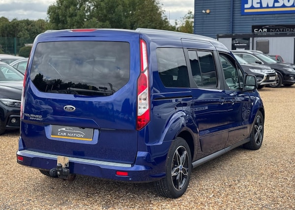 Used Ford Grand Tourneo Connect 2016 for sale - 75658652: Photo 6