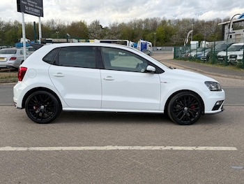 Used Volkswagen Polo 2016 for sale - 78318289: Photo