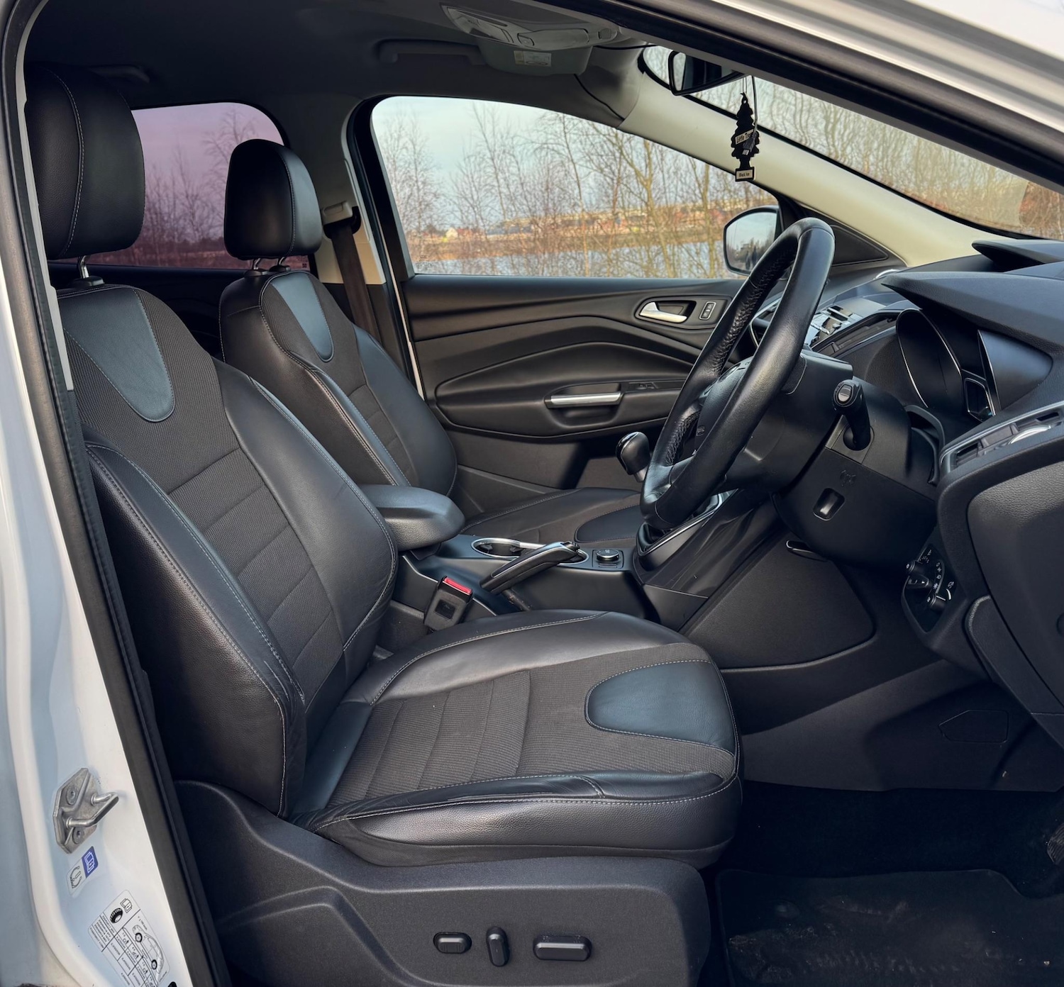 Used Ford Kuga 2014 for sale - 77469386: Photo 6