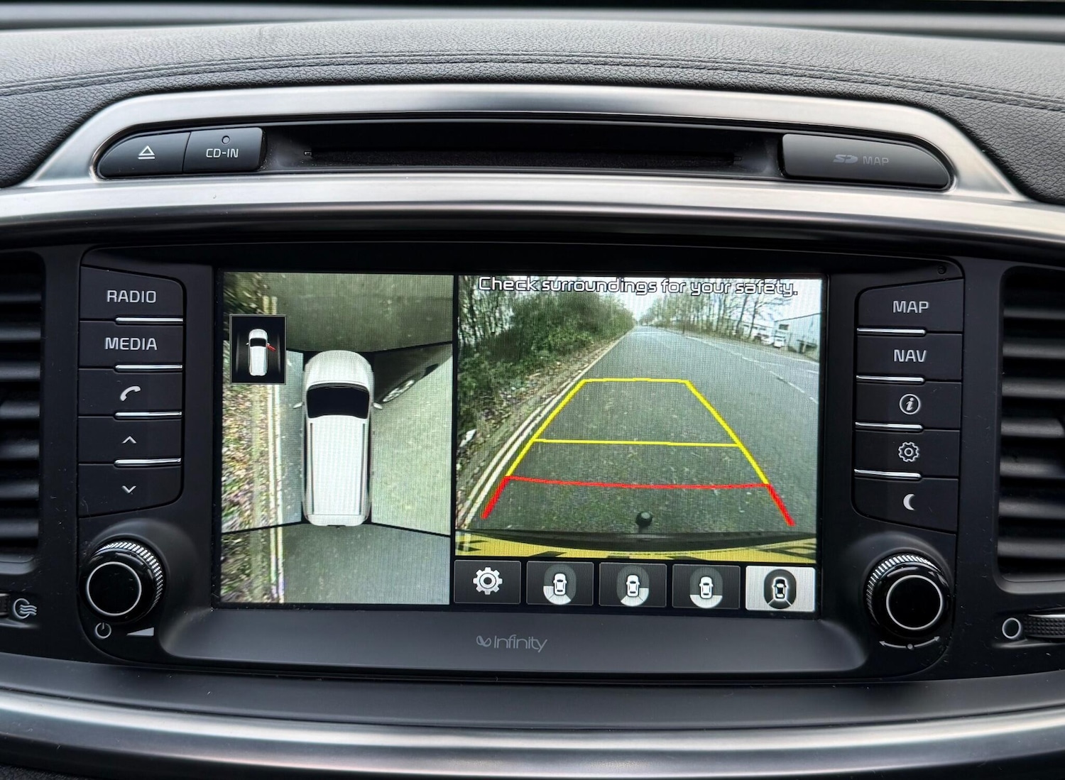 Used Kia Sorento 2017 for sale - 76109329: Photo 22