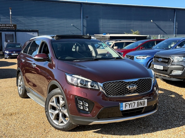 Used Kia Sorento 2017 for sale - 76109329: Photo 2