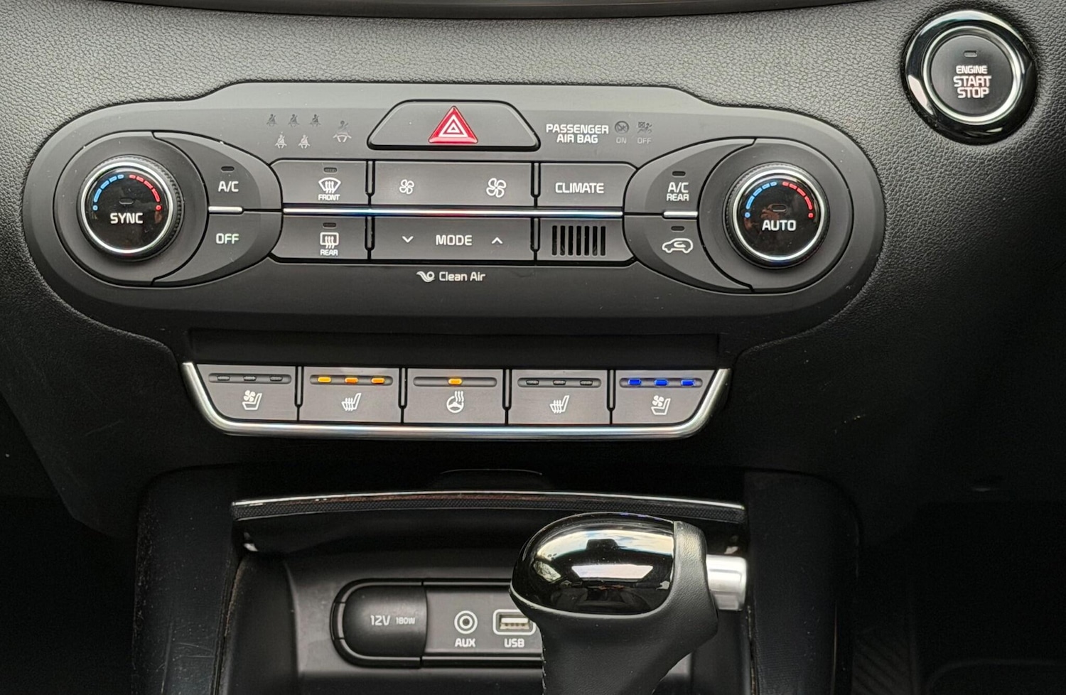 Used Kia Sorento 2017 for sale - 76109329: Photo 31