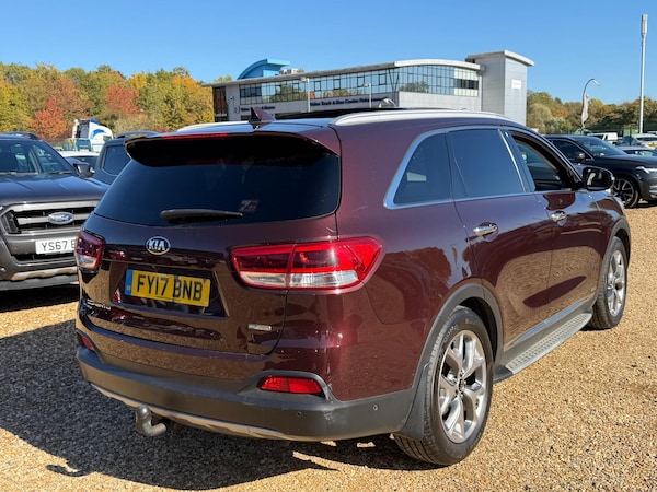 Used Kia Sorento 2017 for sale - 76109329: Photo 9