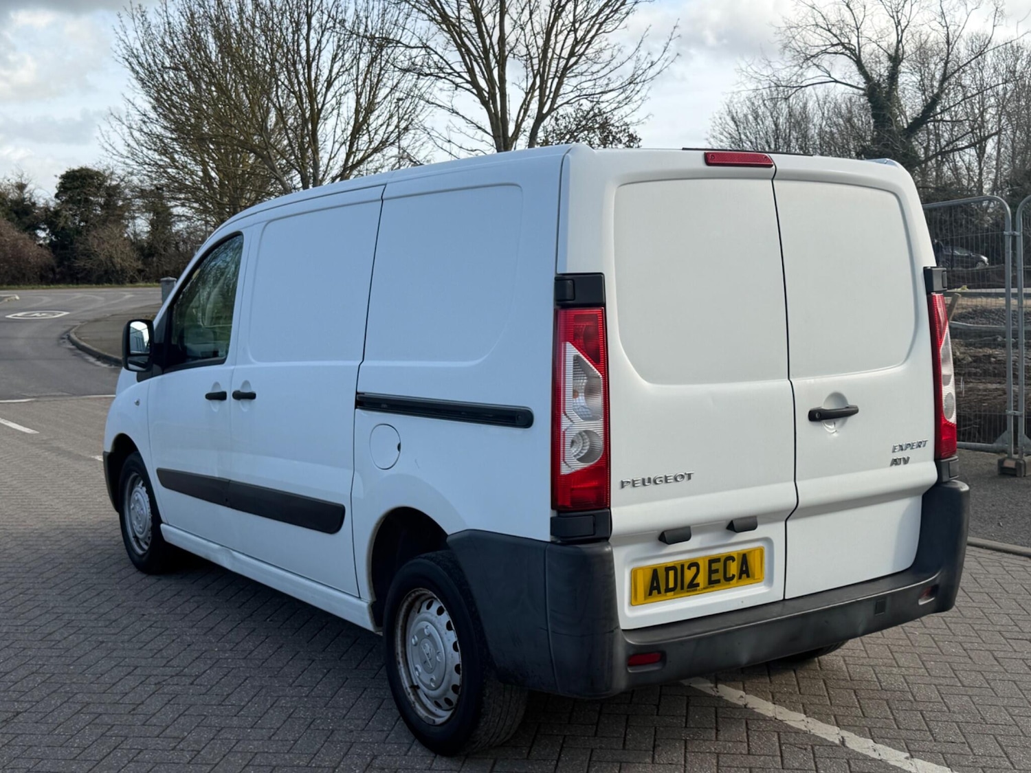 Used Peugeot Expert 2012 for sale - 77637597: Photo 4