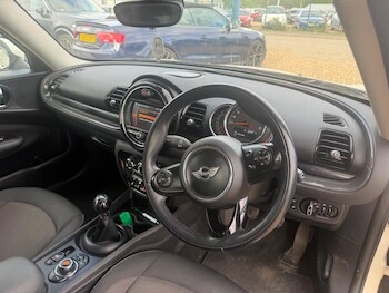 Used MINI Clubman 2017 for sale - 78276409: Photo