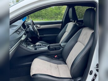 Used Lexus CT 2016 for sale - 76997731: Photo