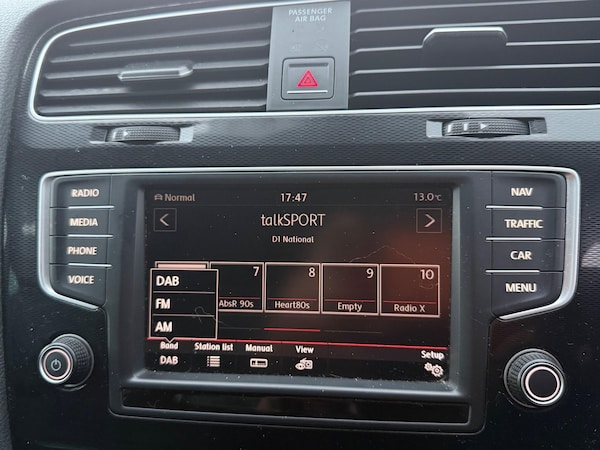 Used Volkswagen Golf 2015 for sale - 76260221: Photo 10
