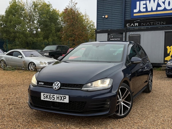 Used Volkswagen Golf 2015 for sale - 76260221: Photo 1