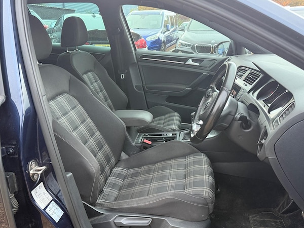 Used Volkswagen Golf 2015 for sale - 76260221: Photo 7