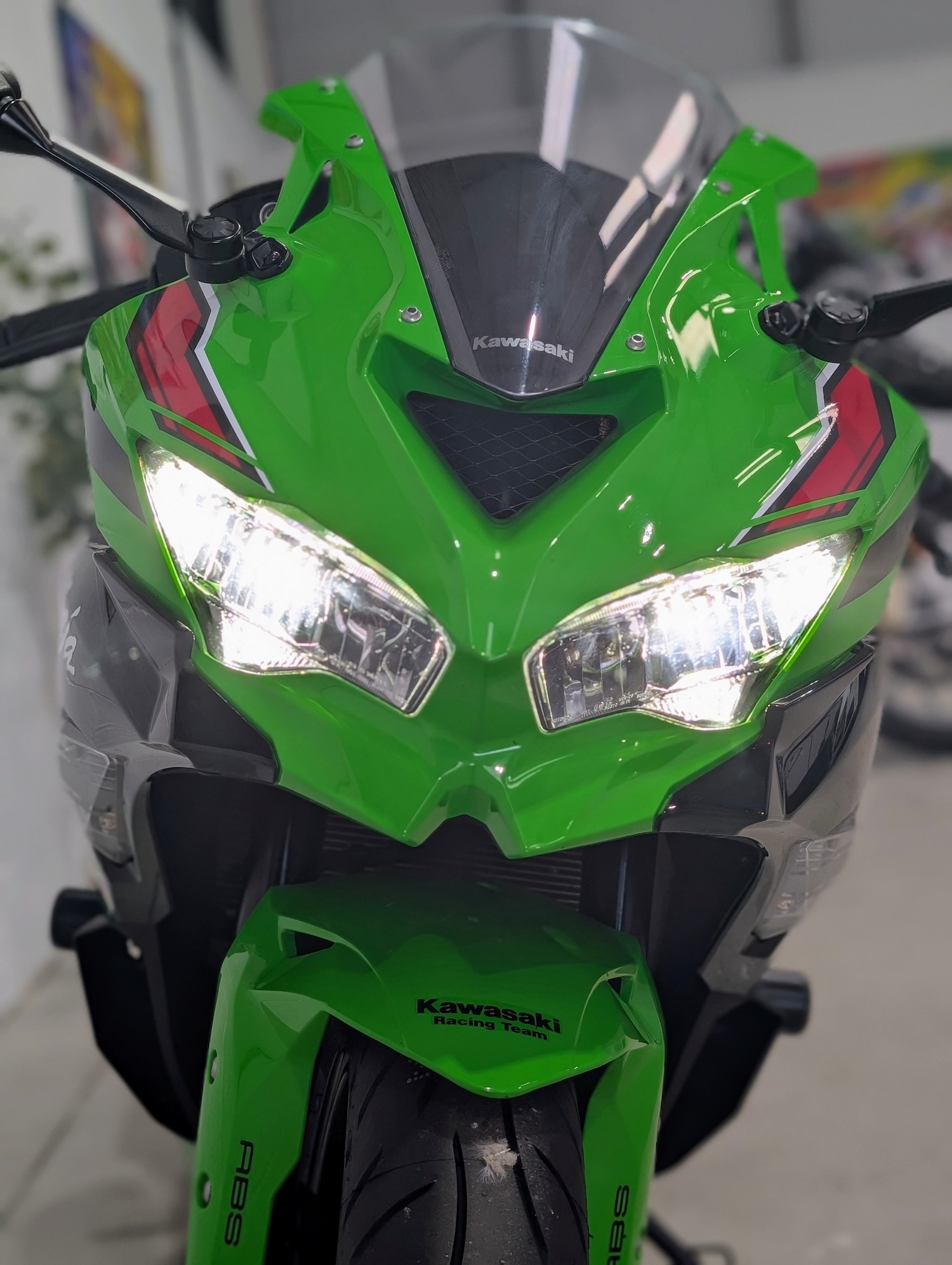 Kawasaki NINJA ZX 4