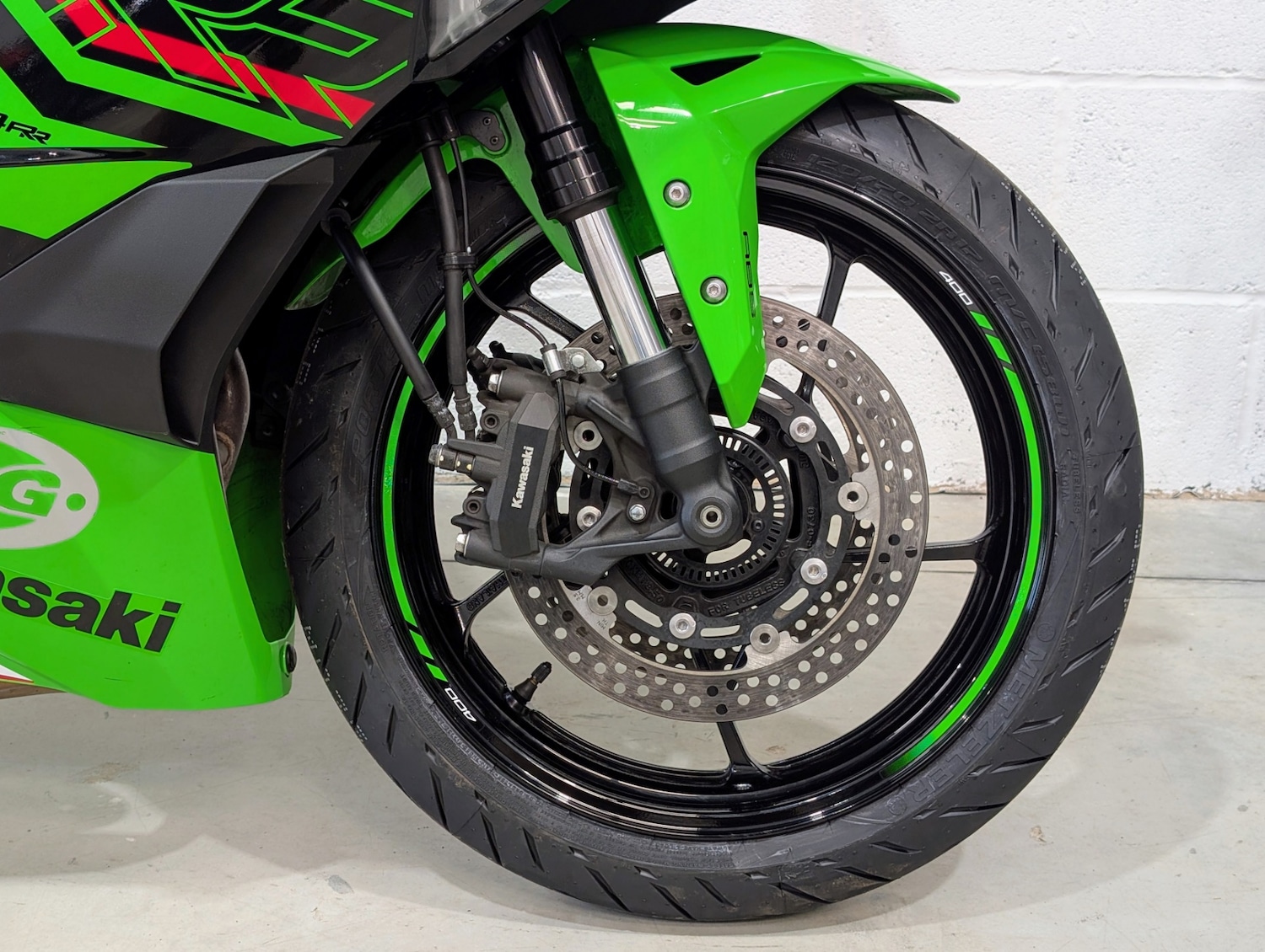 Kawasaki NINJA ZX 4