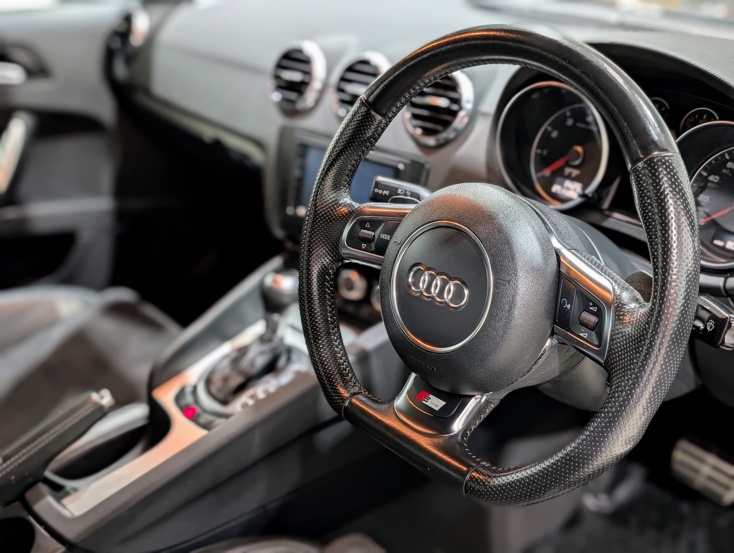 Used Audi TT 2013 for sale - 76777077: Photo 10