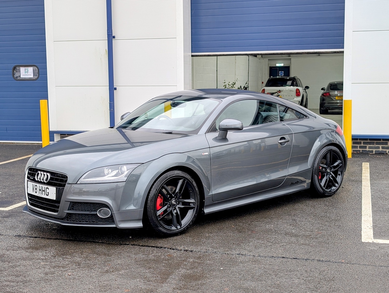 Used Audi TT 2013 for sale - 76777077: Photo 4