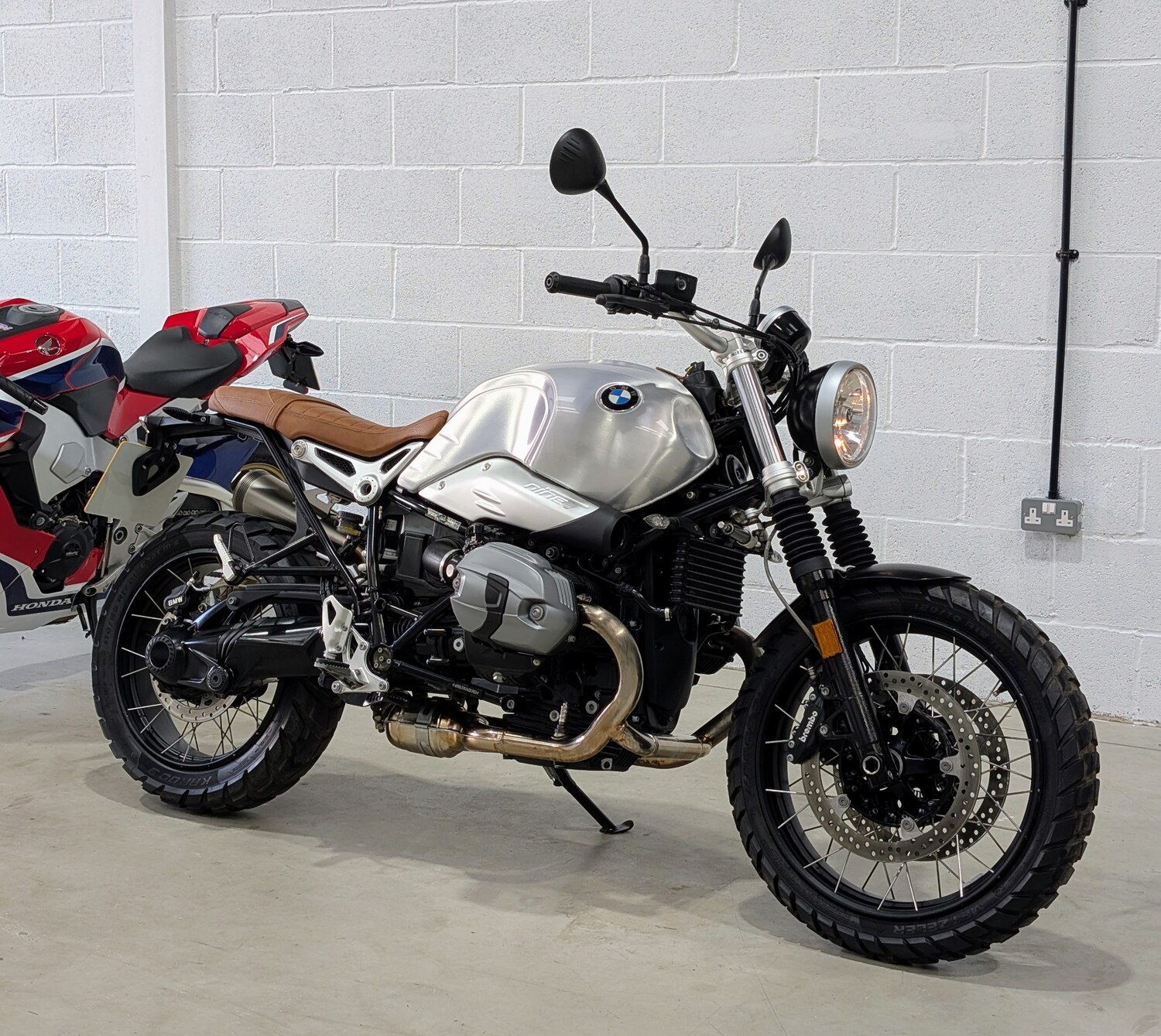 BMW R NINET