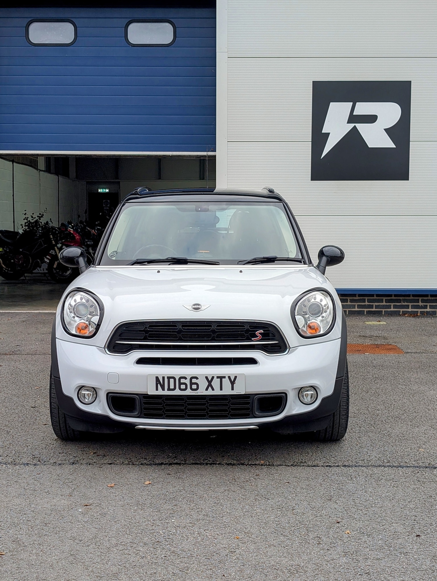 Used MINI Countryman 2016 for sale - 76625778: Photo 2