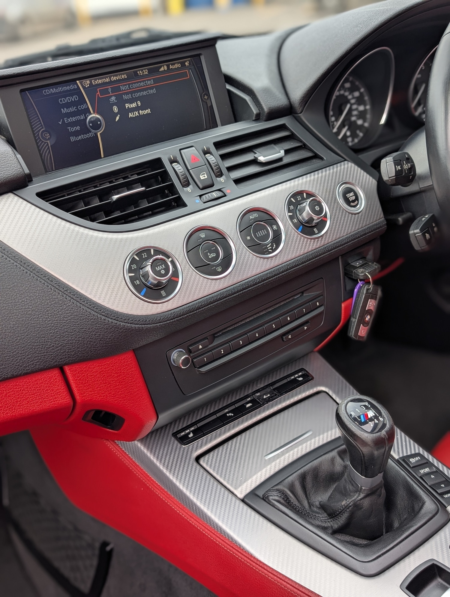 Used BMW Z4 2011 for sale - 77791539: Photo 29