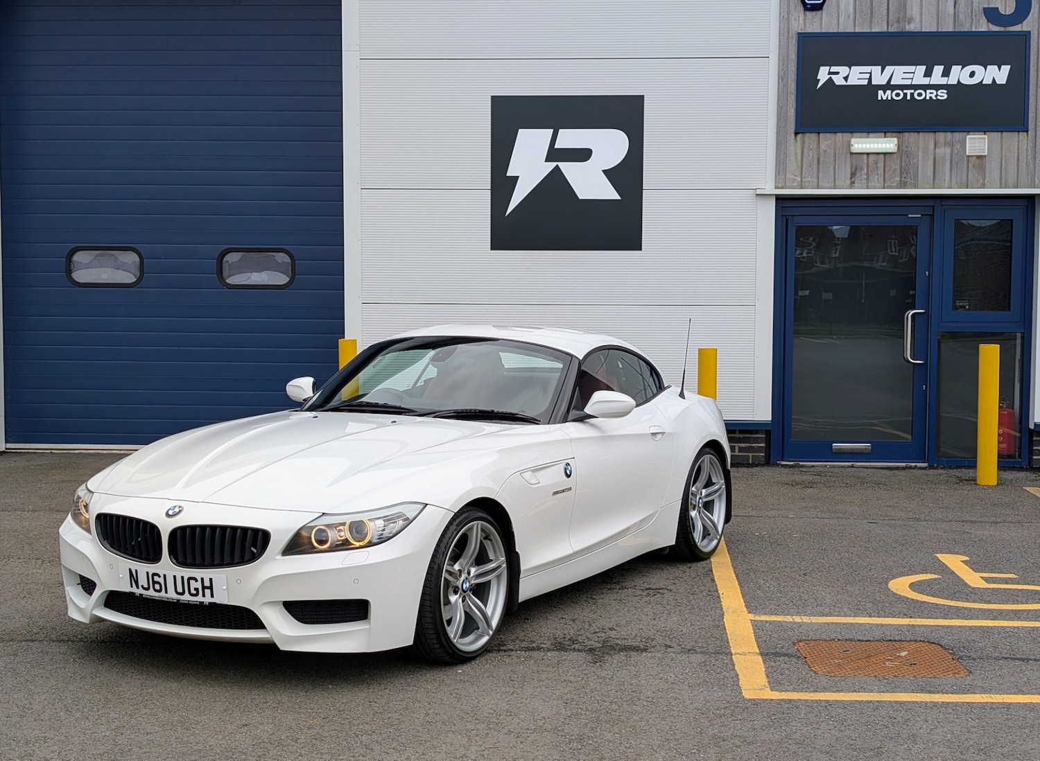 Used BMW Z4 2011 for sale - 77791539: Photo 6