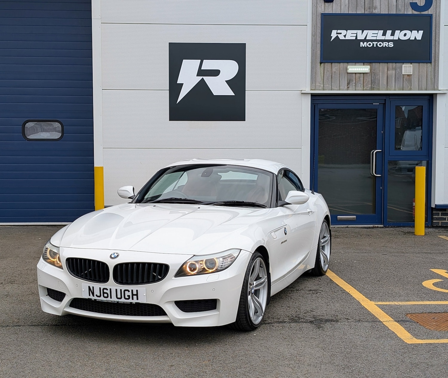 Used BMW Z4 2011 for sale - 77791539: Photo 9