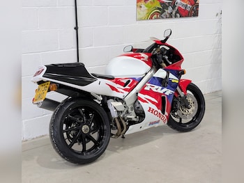 Used Honda RVF400 NC35 2000 for sale - bike-77482685: Photo