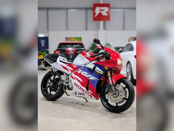 Used Honda RVF400 NC35 2000 for sale - bike-77482685: Photo