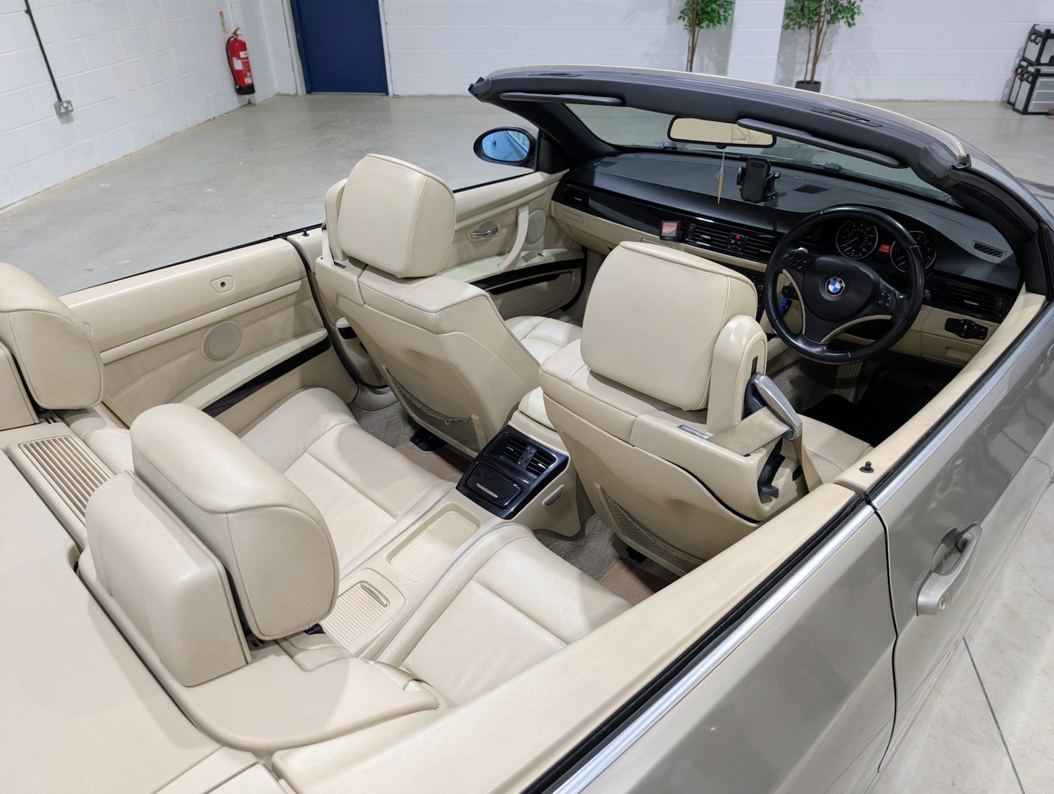 Used BMW 3 Series 2007 for sale - 76932188: Photo 19