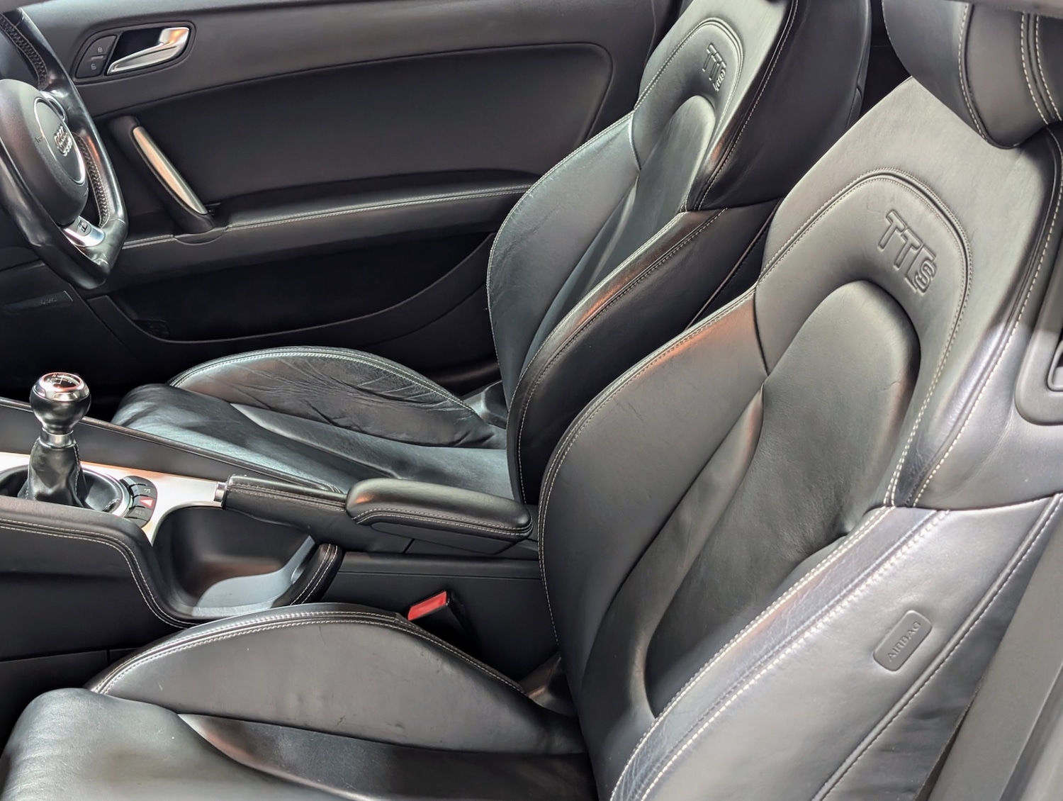 Used Audi TT 2011 for sale - 76444556: Photo 13