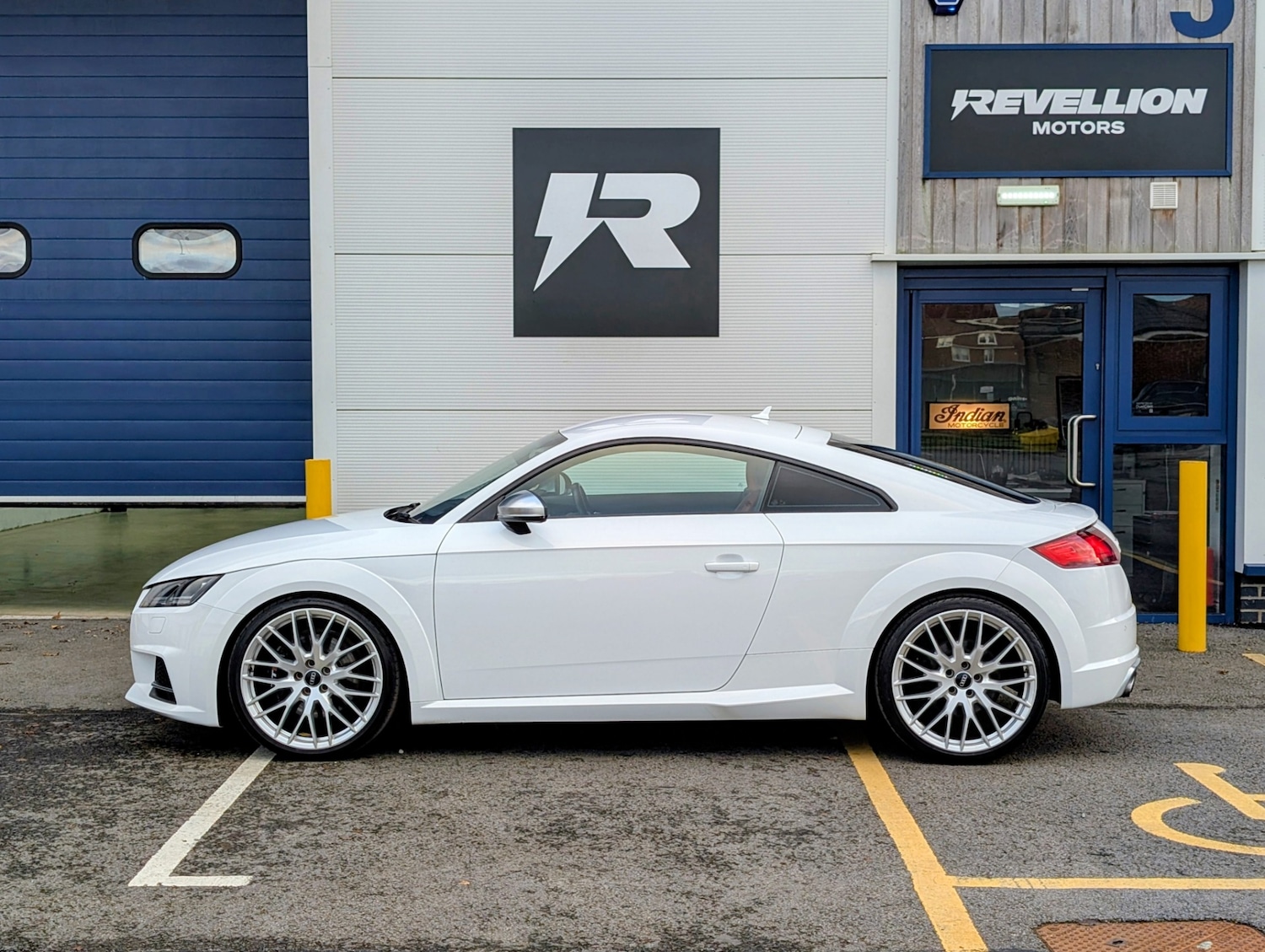 Used Audi TT 2016 for sale - 76918229: Photo 3