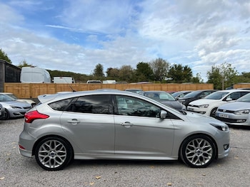 Used Ford Focus 2015 for sale - 75706128: Photo