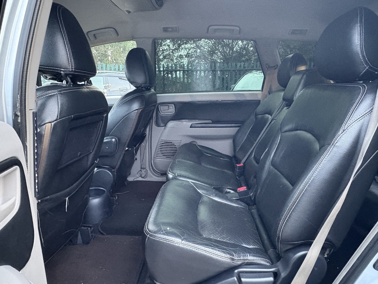 Used Mitsubishi Grandis 2004 for sale - 77118589: Photo 13