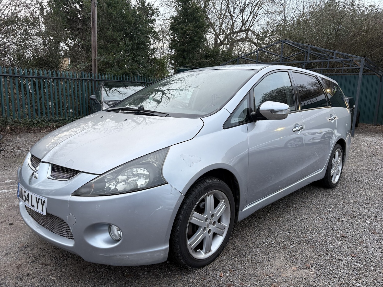 Used Mitsubishi Grandis 2004 for sale - 77118589: Photo 3