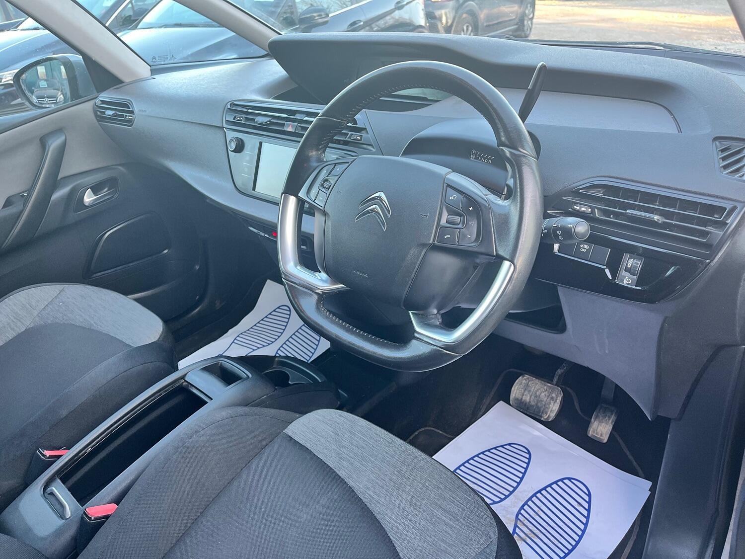 Used Citroen C4 Picasso 2016 for sale - 76374211: Photo 10