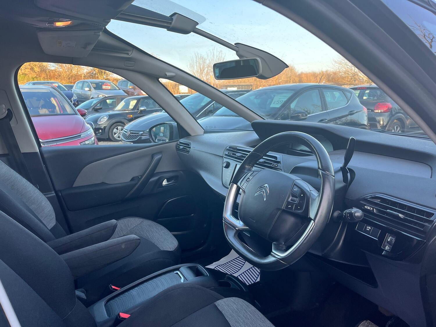 Used Citroen C4 Picasso 2016 for sale - 76374211: Photo 11