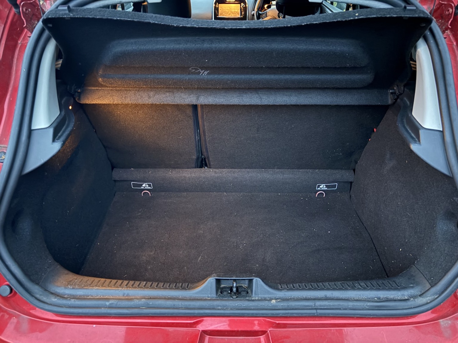 Used Renault Clio 2014 for sale - 76421870: Photo 15