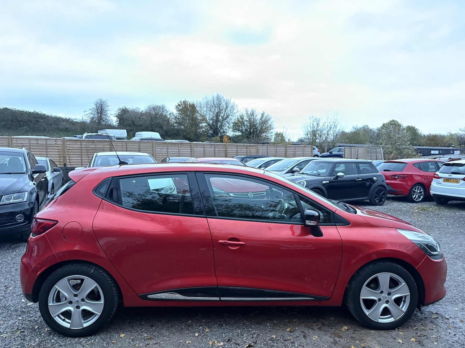 Used Renault Clio 2014 for sale - 76421870: Photo 5