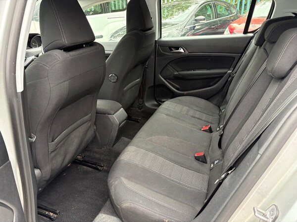 Used Peugeot 308 2016 for sale - 75705989: Photo 16