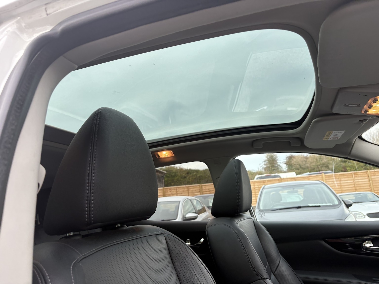 Used Nissan Qashqai 2014 for sale - 76156729: Photo 11