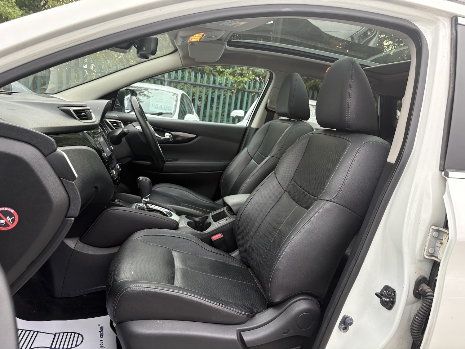 Used Nissan Qashqai 2014 for sale - 76156729: Photo 18