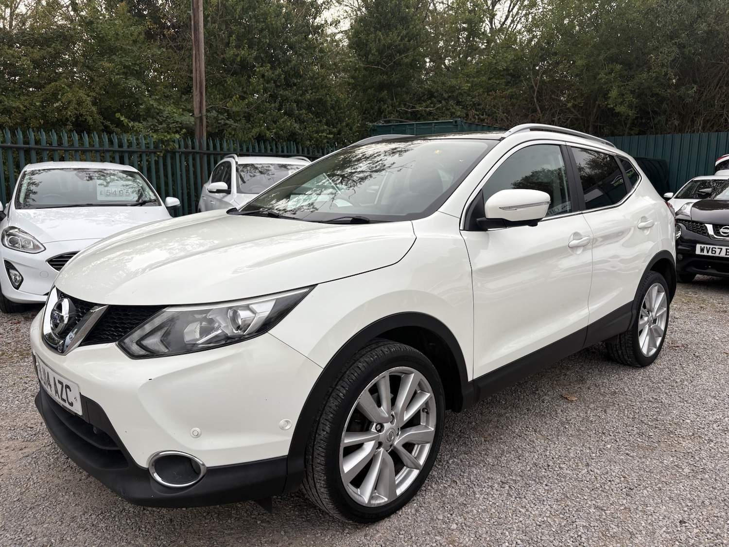 Used Nissan Qashqai 2014 for sale - 76156729: Photo 3