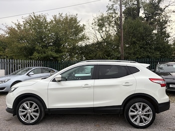Used Nissan Qashqai 2014 for sale - 76156729: Photo 4