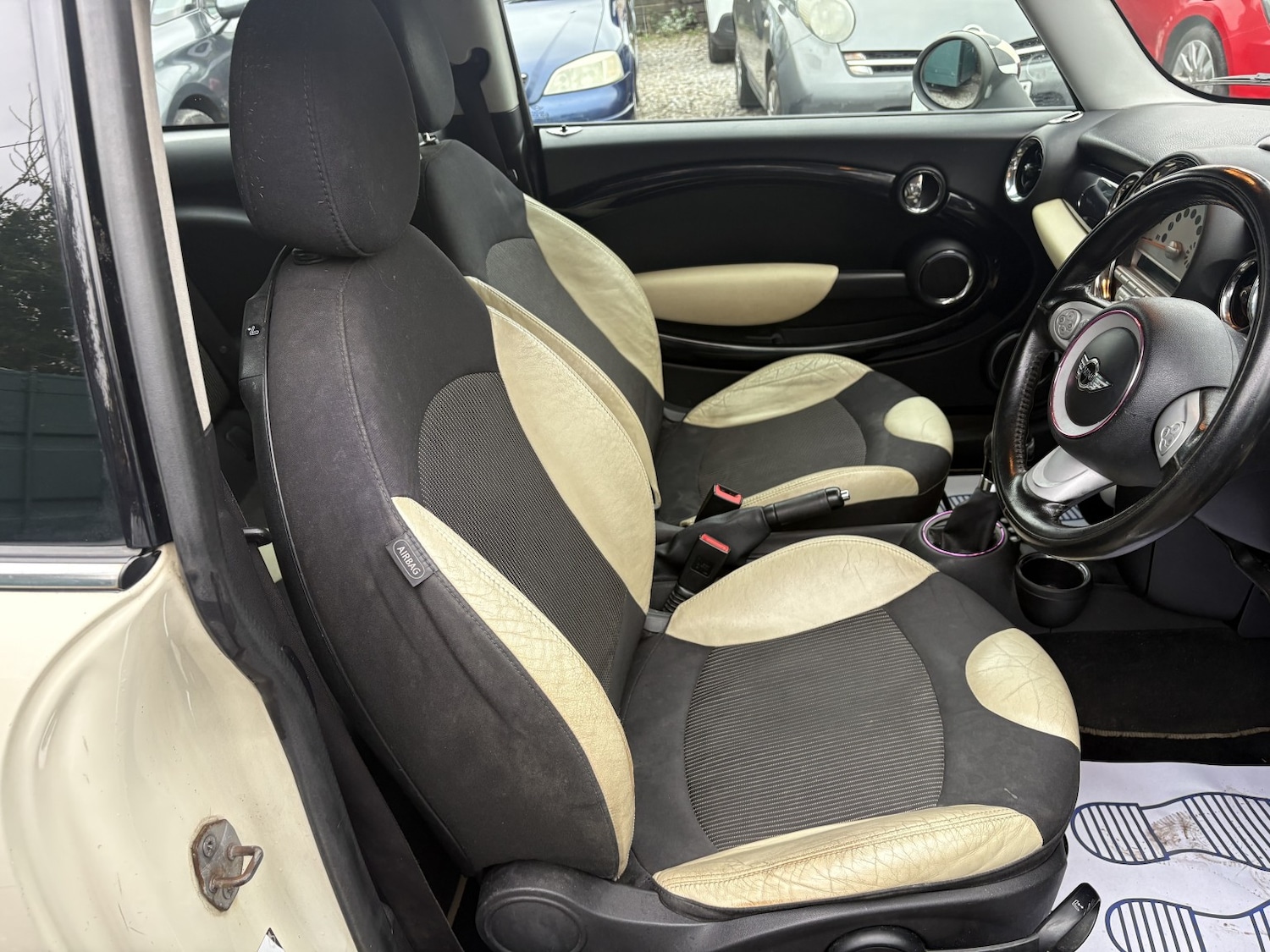 Used MINI Hatch 2010 for sale - 77789323: Photo 11