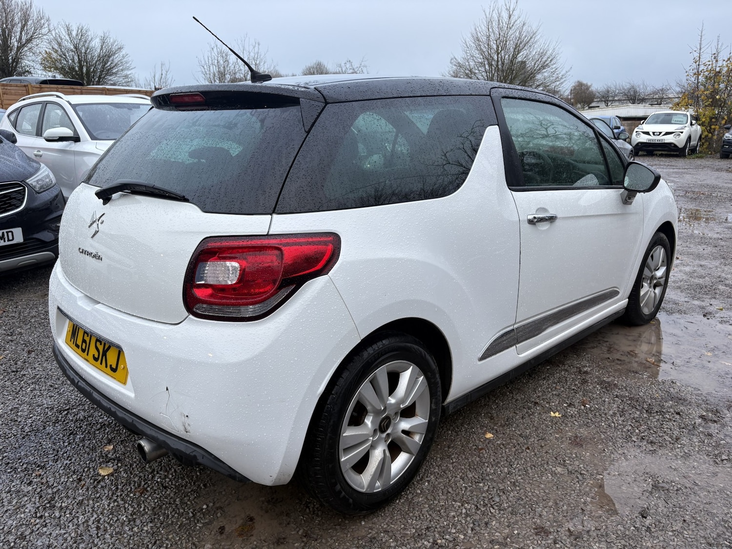 Used Citroen DS3 2011 for sale - 76748232: Photo 8